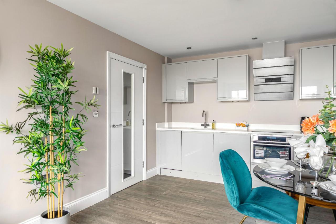 Airhost'S Brighton'S Best Green Diamond Escape With Sea Views Exterior photo