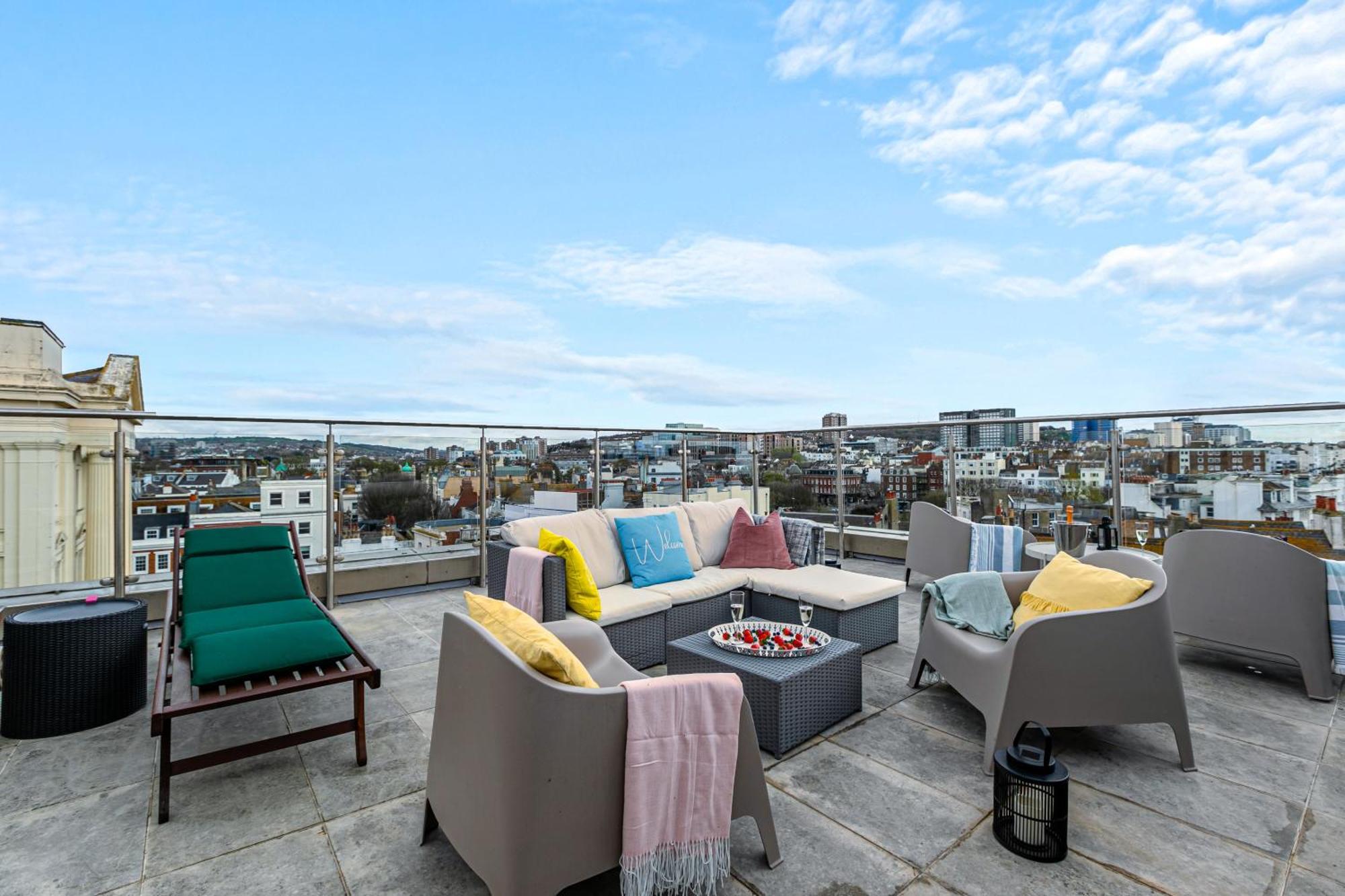 Airhost'S Brighton'S Best Green Diamond Escape With Sea Views Exterior photo