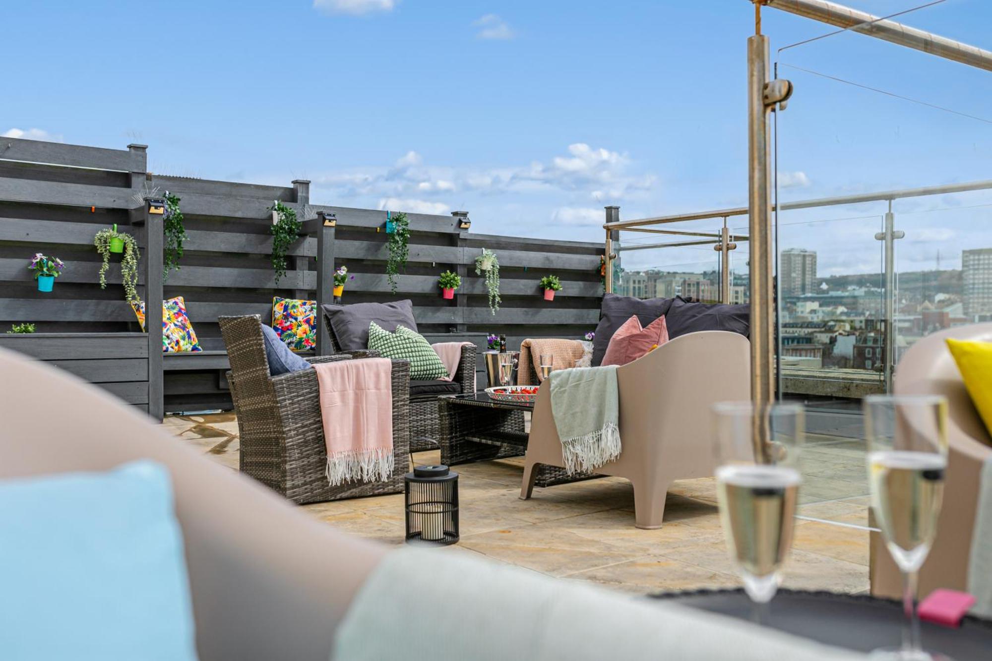 Airhost'S Brighton'S Best Green Diamond Escape With Sea Views Exterior photo